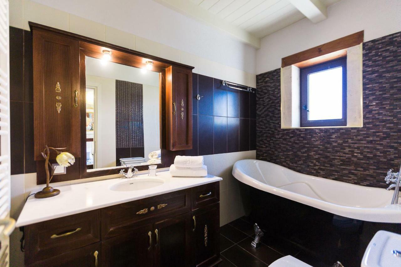 Caramel Villa, With 40M2 Pool & Spa Whirlpool, By Thinkvilla Pánormos Buitenkant foto